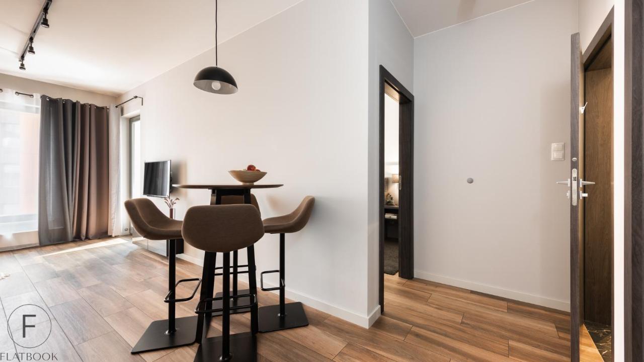 Flatbook - City Center Apartments Brabank With Parking Гданськ Екстер'єр фото