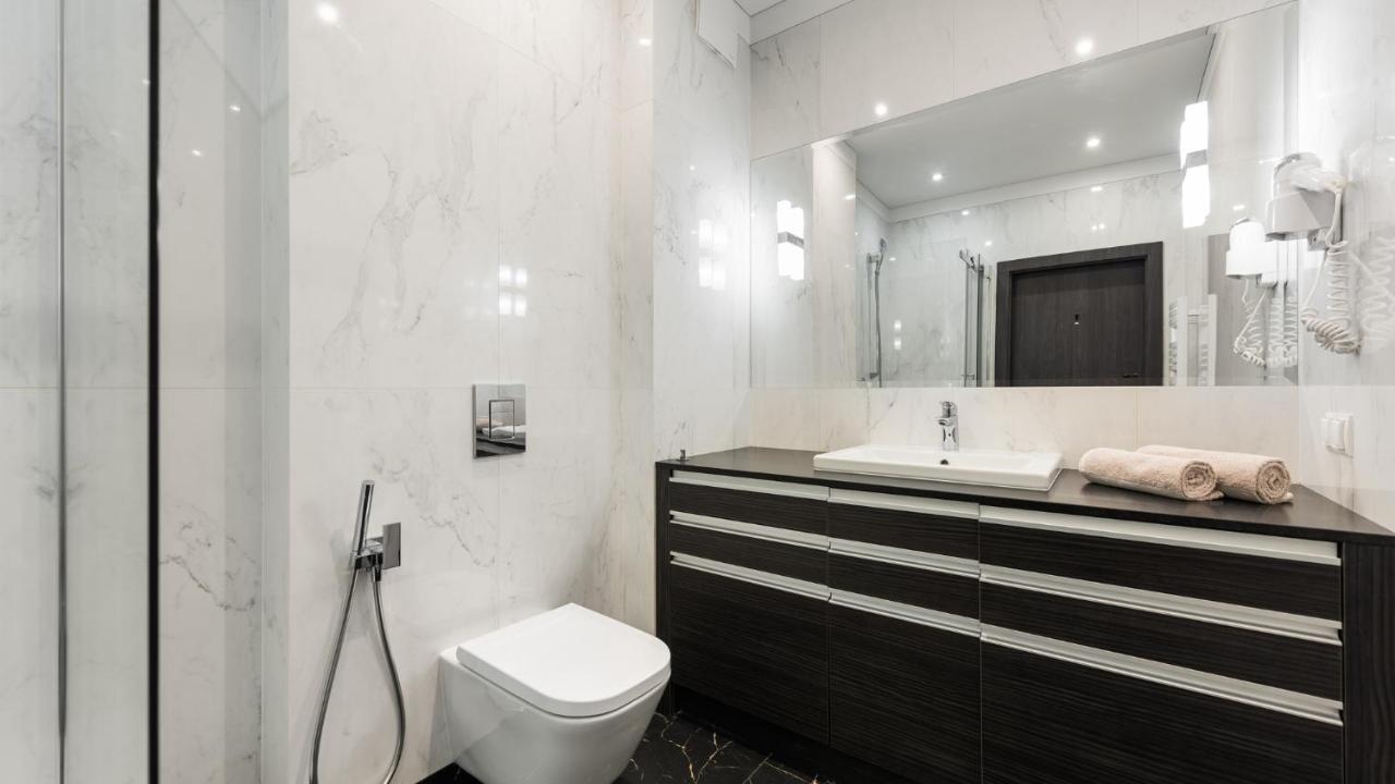 Flatbook - City Center Apartments Brabank With Parking Гданськ Екстер'єр фото