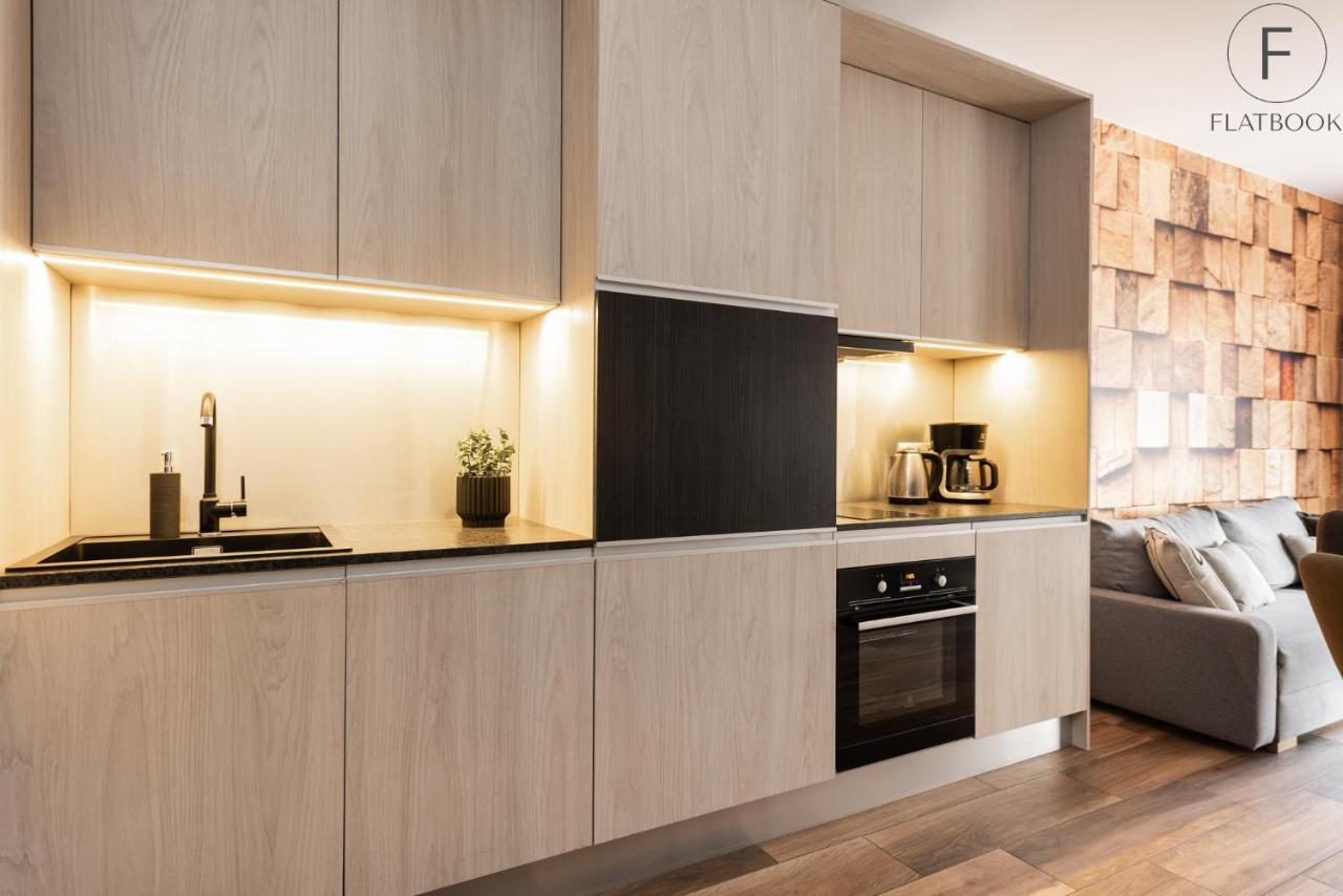 Flatbook - City Center Apartments Brabank With Parking Гданськ Екстер'єр фото